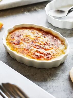 Sur La Table Porcelain Oval Crème Brûlée Dish set of 5